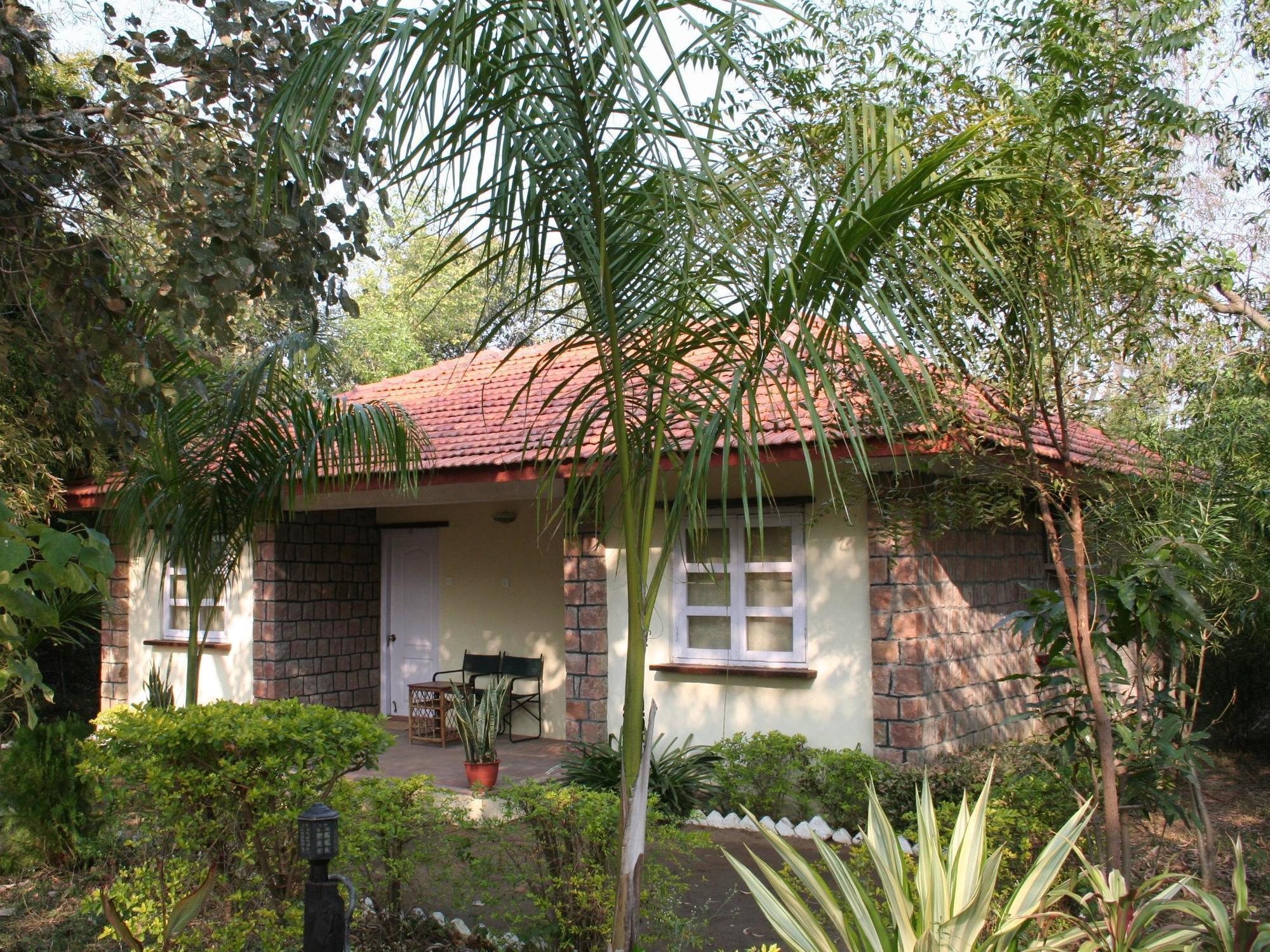 Tiger Trails Resort Tāla Exterior foto